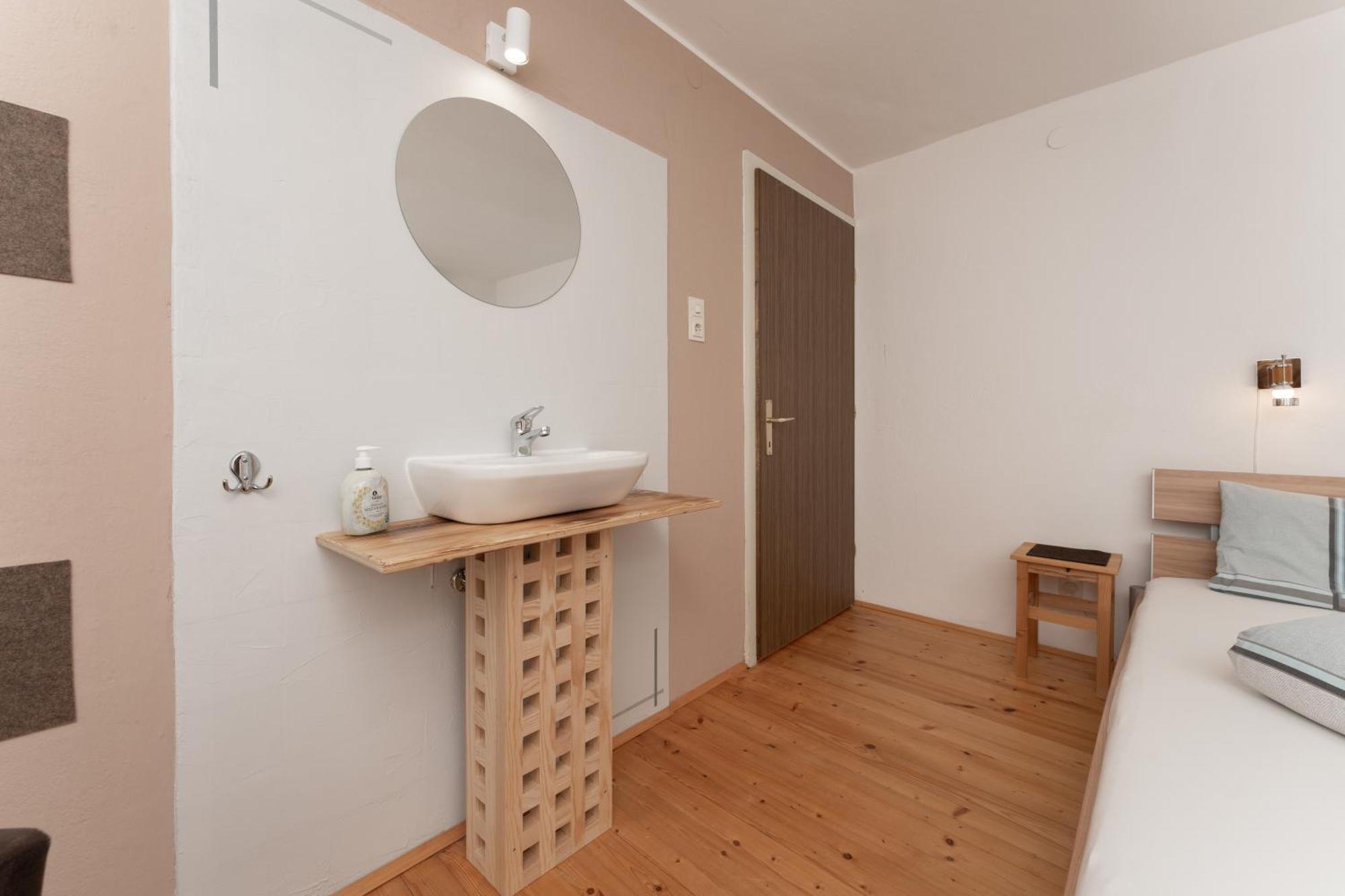 Haus Attos Apartment Umhausen Ngoại thất bức ảnh